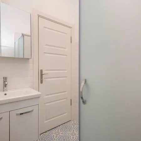 Appartement Hip Waterfront With A Striking View Istambul