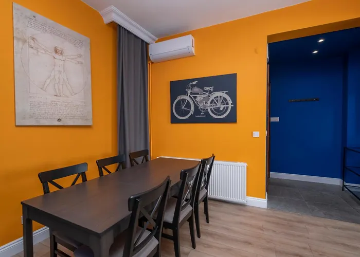 Apartment Hip Waterfront With A Striking View