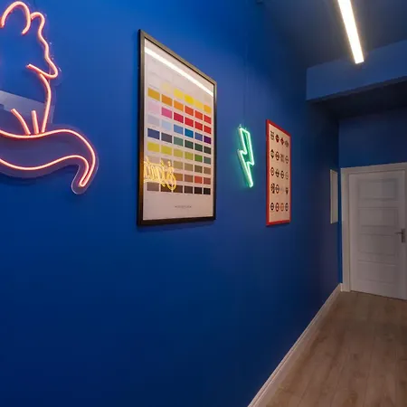 Apartment Hip Waterfront With A Striking View *