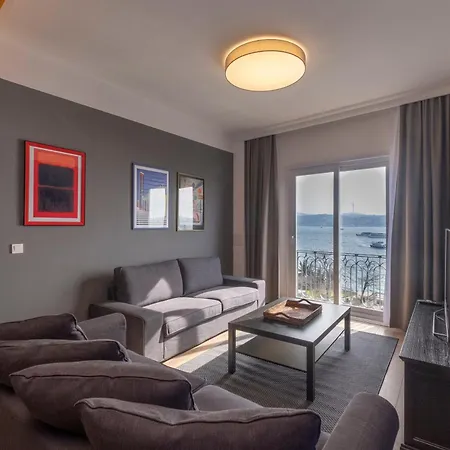 Hip Waterfront With A Striking View