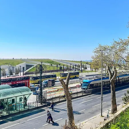 Hip Bosphorus View