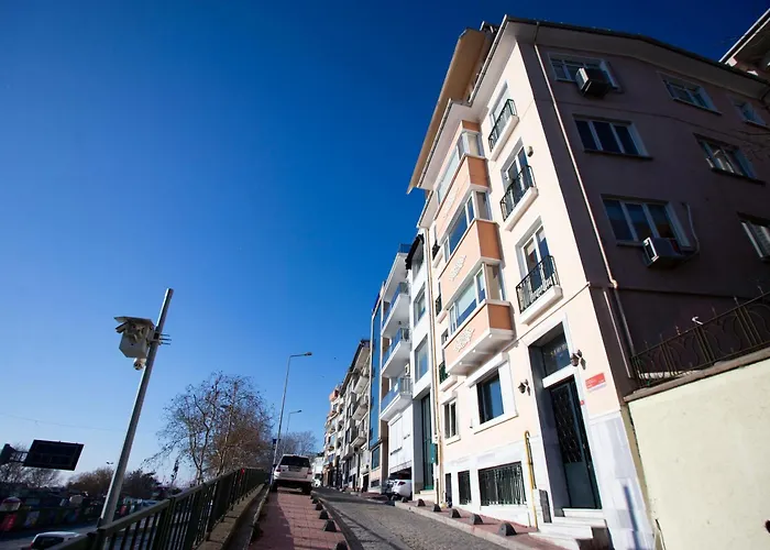 Hip Waterfront With A Striking View *