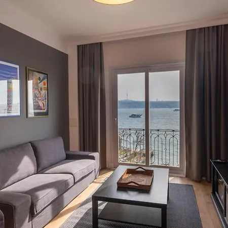 דירה Hip Waterfront With A Striking View *
