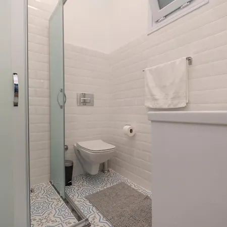 Appartement Hip Waterfront With A Striking View